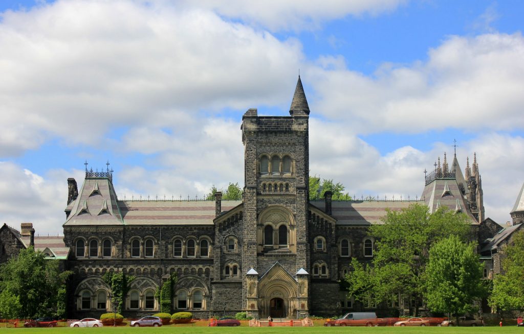 campus-347285_toronto_pixabay
