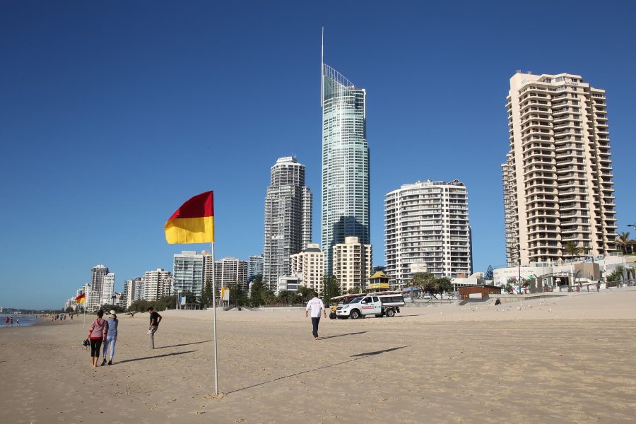 澳洲放寬移民政策，此前已有不少中資大舉出擊買入澳洲房地產資產，例如大連萬達在黃金海岸以9.71億澳元投資在衝浪者天堂（SurfersParadise）並興建度假村等等。（Pixarbay圖片)