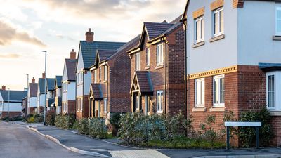 調查發現租屋需求高企 投資者對英國樓市信心回升